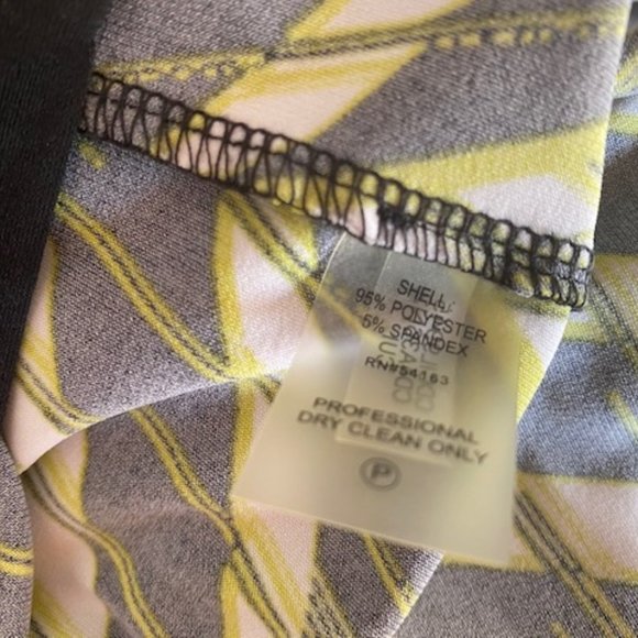 CALVIN KLEIN WRAP STYLE DRESS - SIZE 12 - STRETCH - Picture 5 of 7